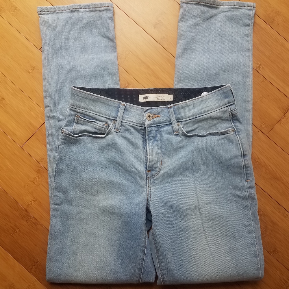 Levi's perfect waist 525 straight leg jeans